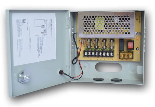 FONTE DE ALIMENTAÇÃO UDA 5AMP COM CAIXA